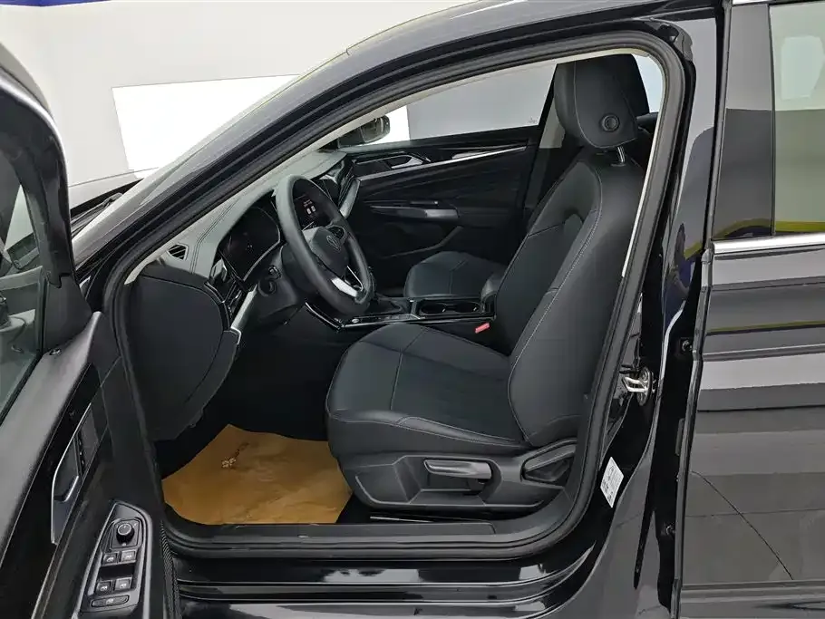 Volkswagen Passat — фото 6