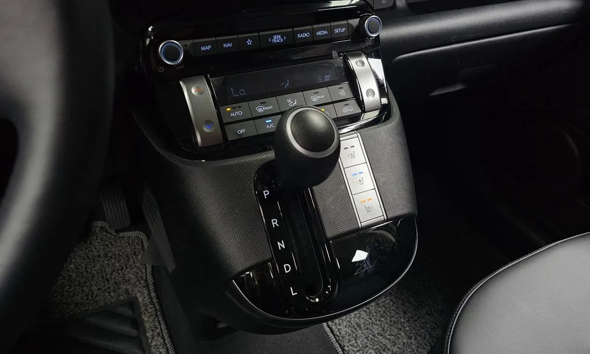 Hyundai Casper 2024 из KR, фото 2