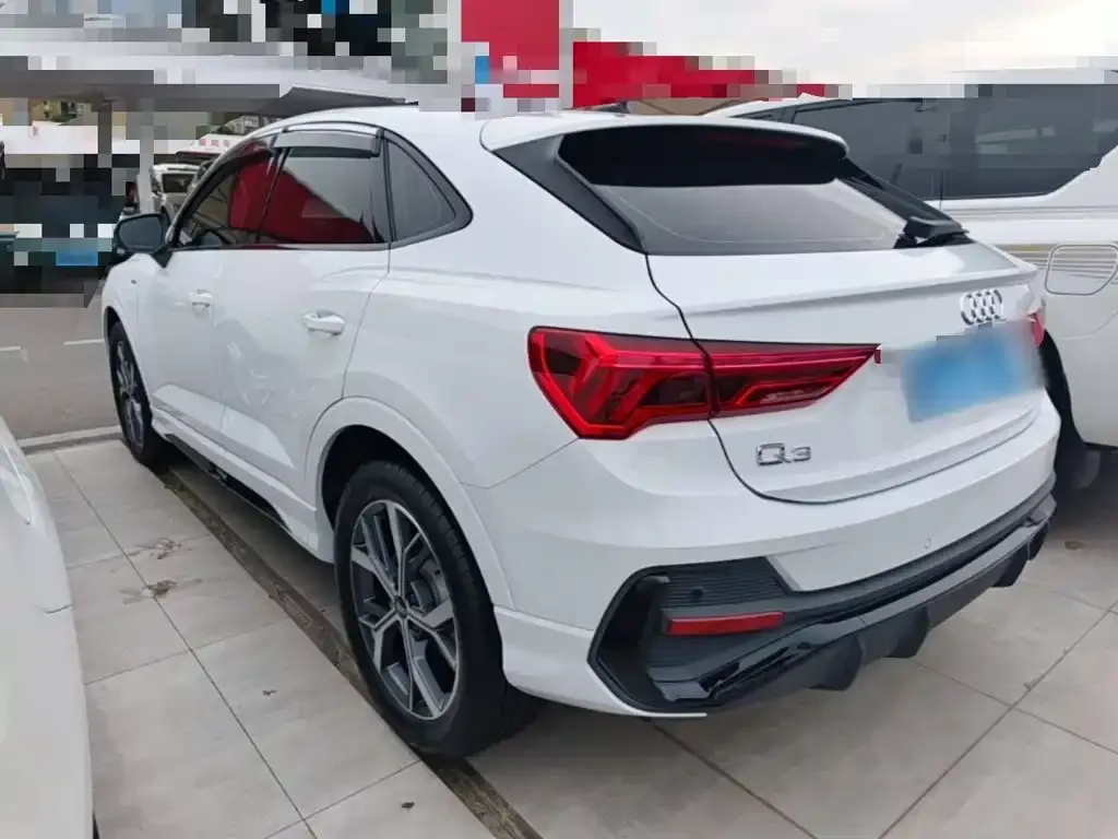 Audi Q3 Sportback 2021 из CN, фото 3