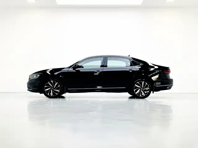 Volkswagen Passat — фото 2