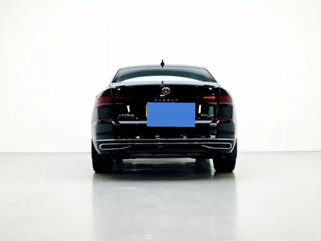 Volkswagen Passat — фото 4