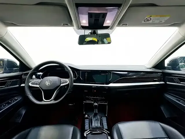 Volkswagen Passat — фото 6