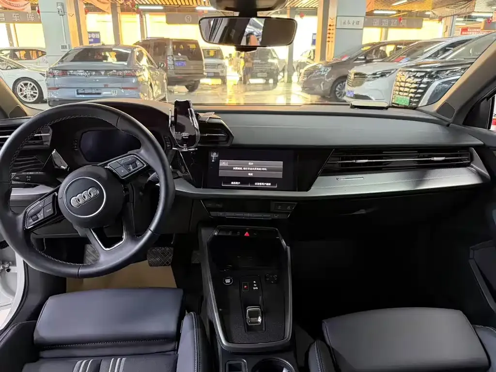 Audi A3 — фото 3