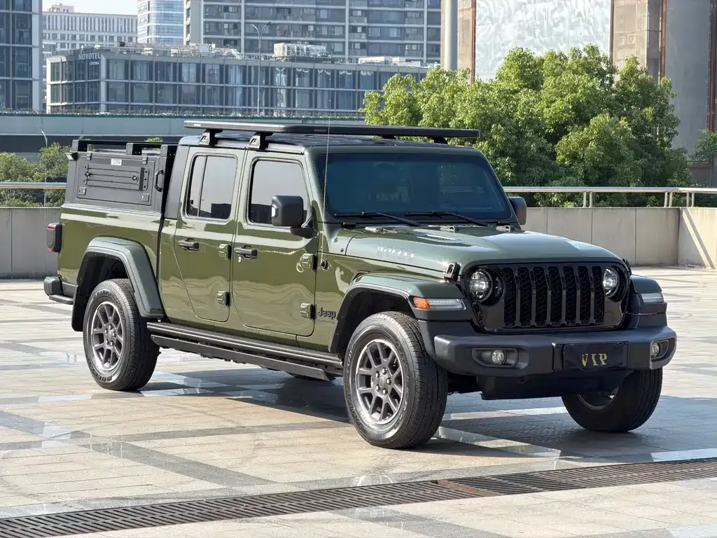 Jeep Gladiator 2023 из CN, фото 5