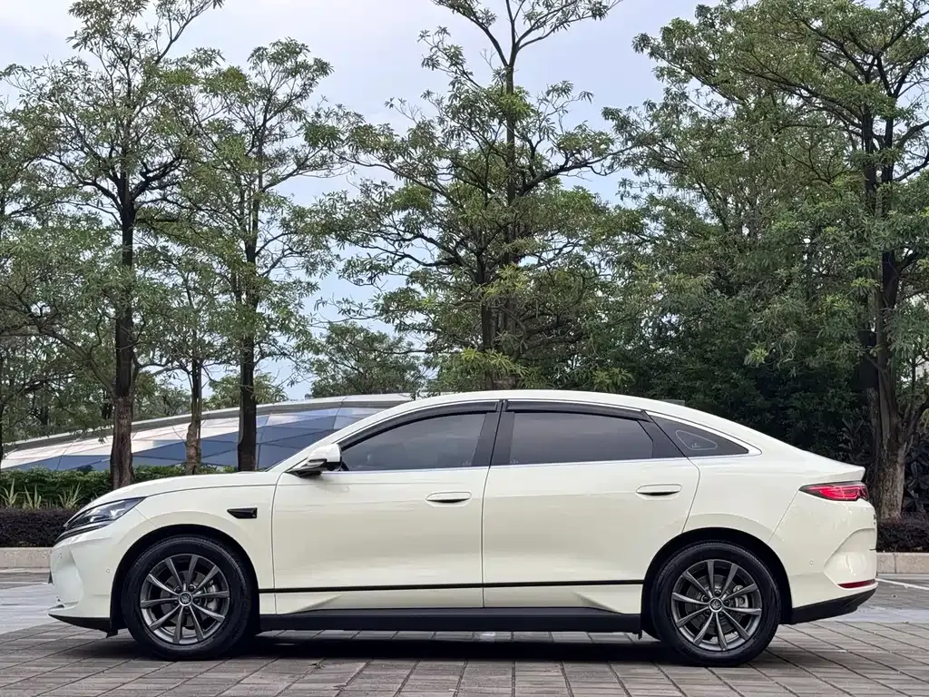 BYD Qin L 2025 из CN, фото 10