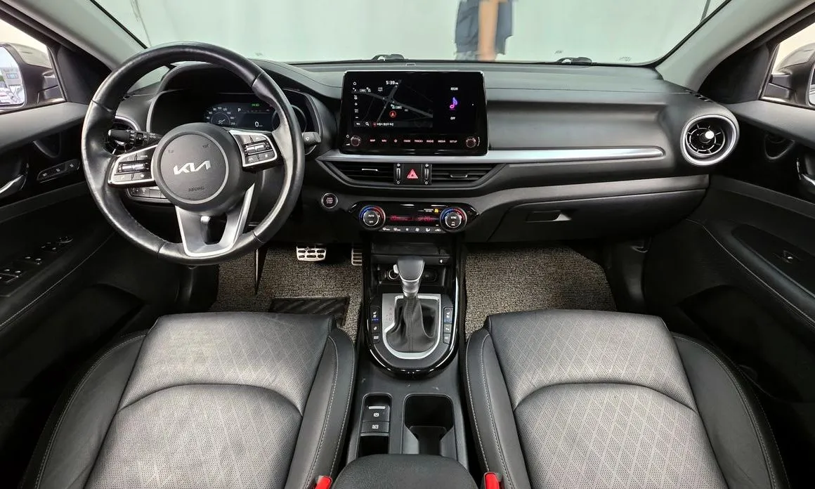 Kia K3 2024 из KR, фото 9