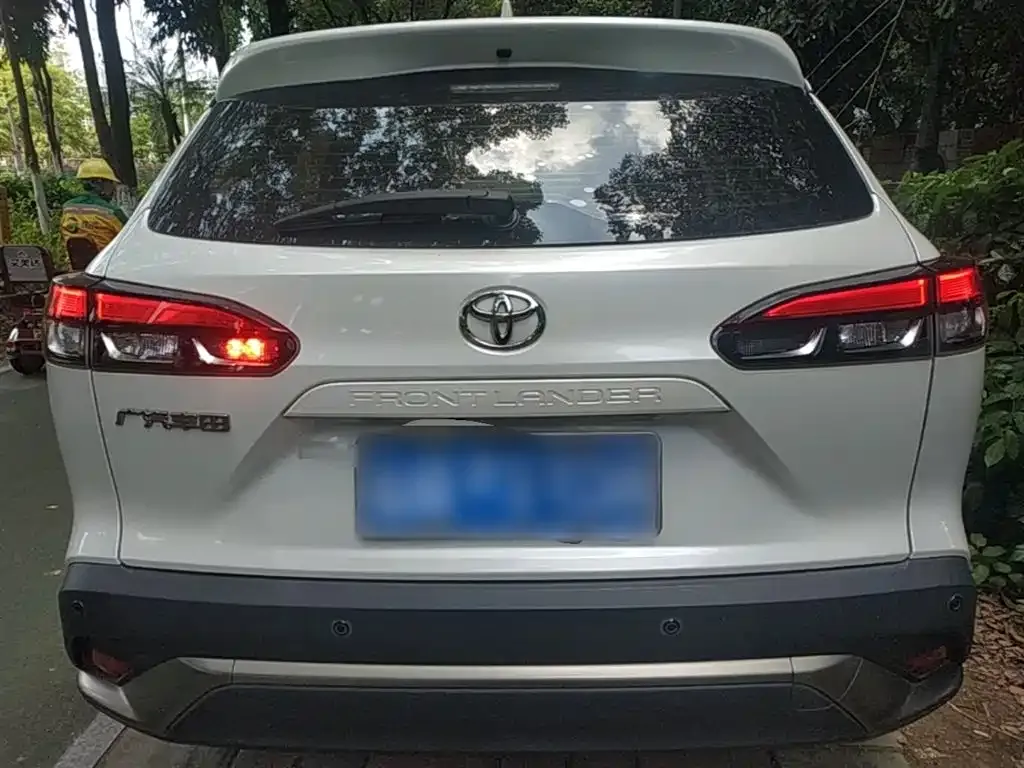Toyota Frontlander 2022 из CN, фото 7