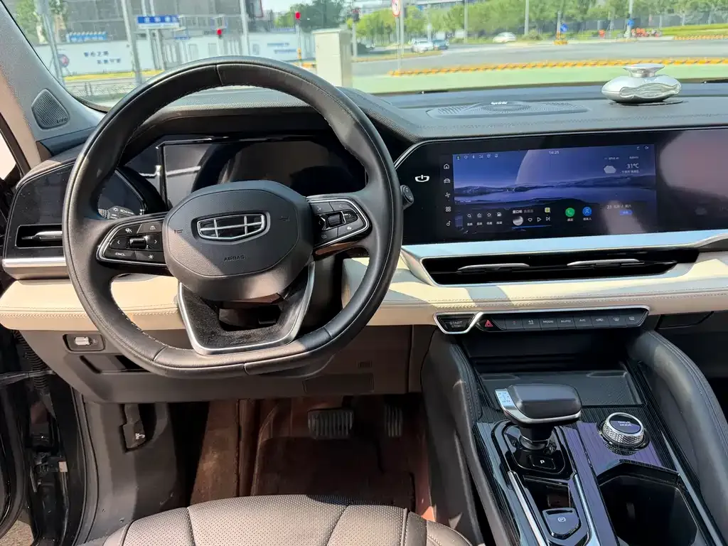 Geely Xingyue L 2023 из CN, фото 4