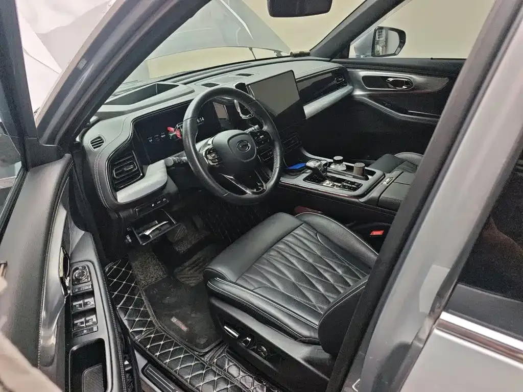 GAC Motor Trumpchi GS8 — фото 9