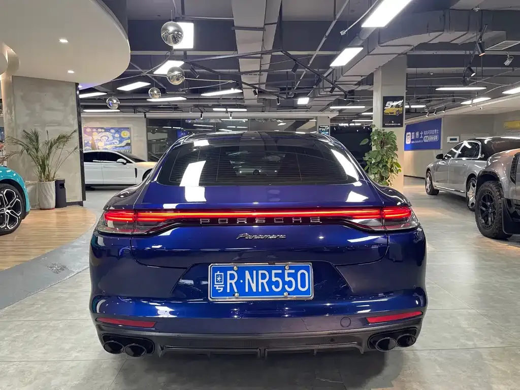 Porsche Panamera 2022 из CN, фото 6