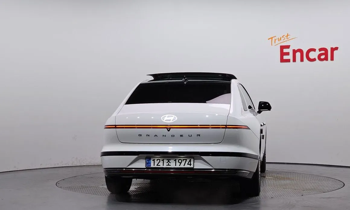 Hyundai Grandeur 2023 из KR, фото 10
