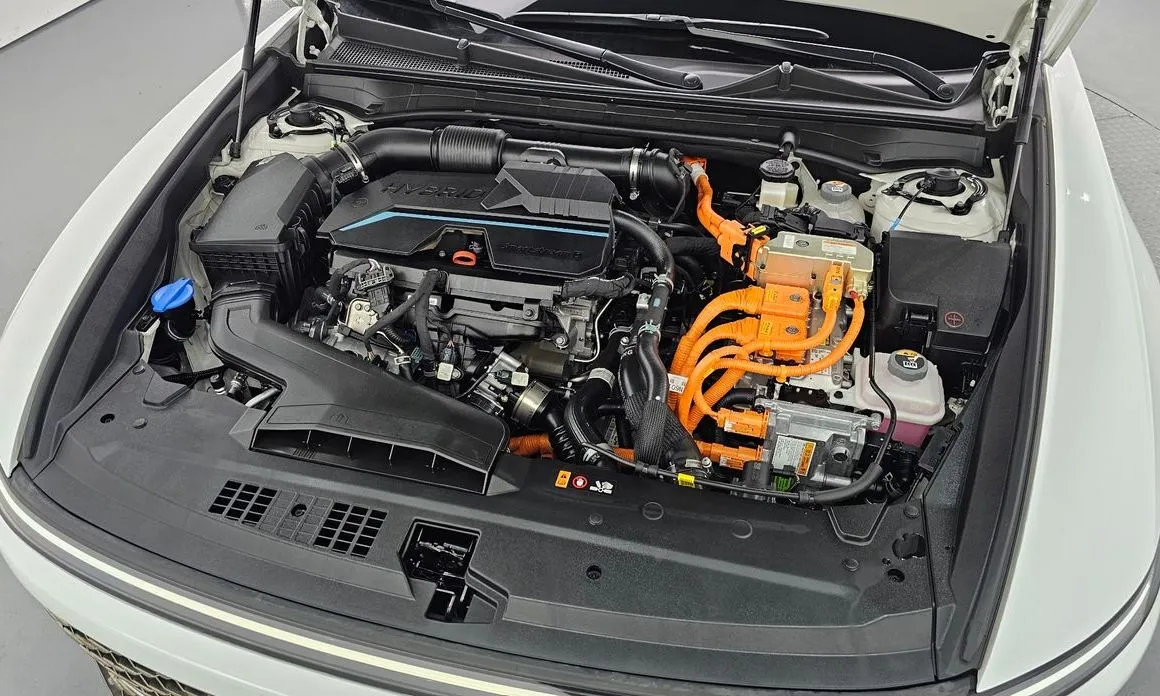 Hyundai Grandeur 2023 из KR, фото 7