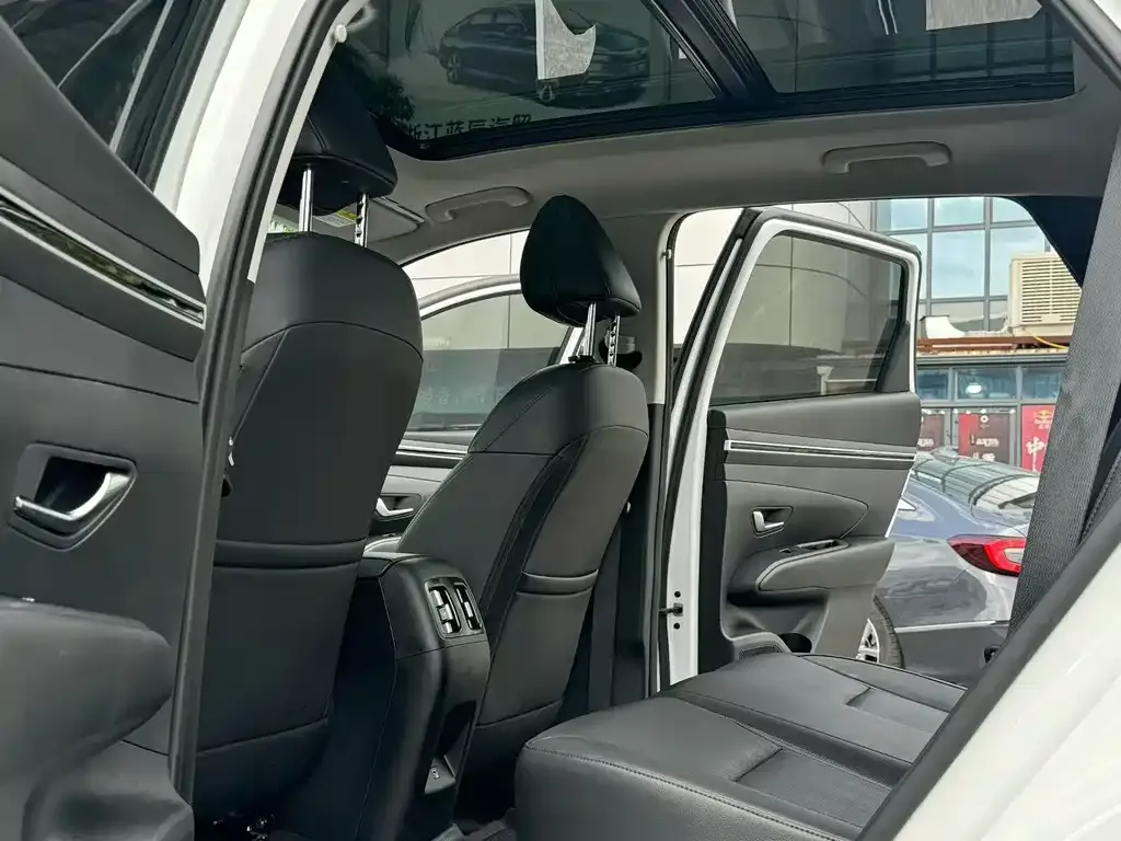 Hyundai Tucson — фото 3