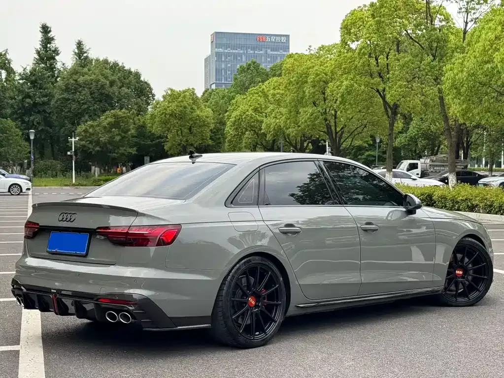 Audi S4 2021 из CN, фото 3