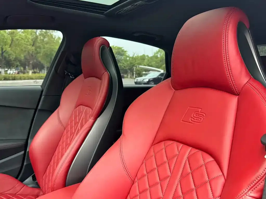 Audi S4 2021 из CN, фото 8