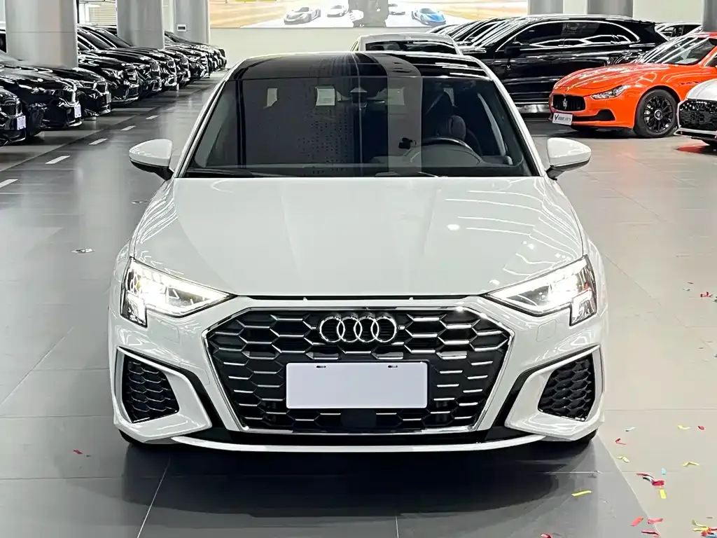 Audi A3 — фото 3