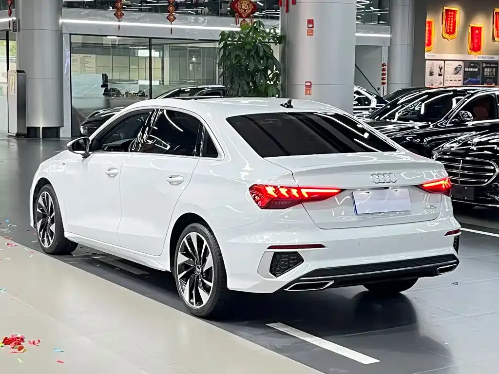 Audi A3 — фото 5