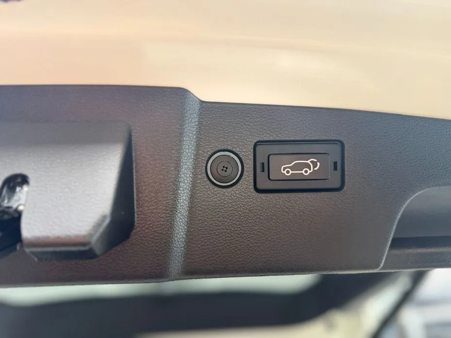 KG Mobility (Ssangyong) Torres — фото 4