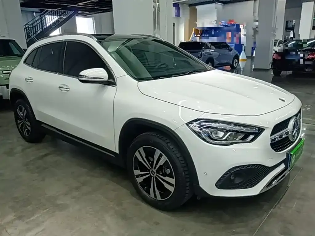 Mercedes-Benz GLA — фото 3