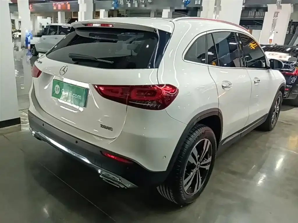 Mercedes-Benz GLA — фото 9