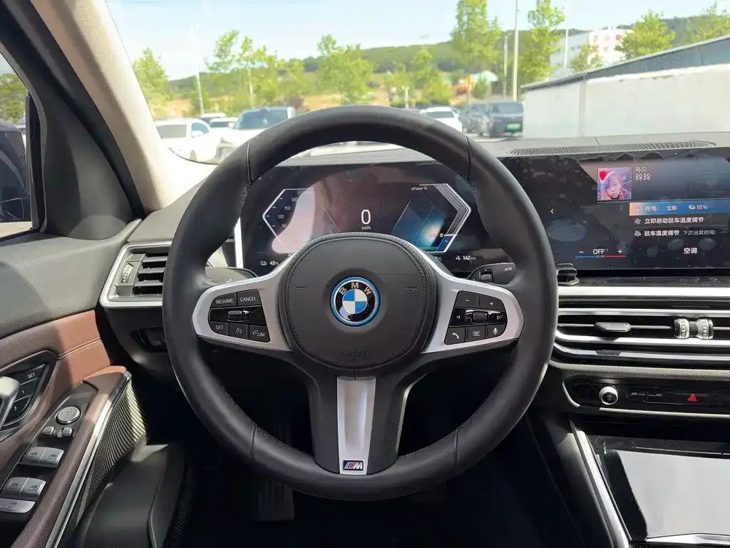 BMW i3 — фото 6