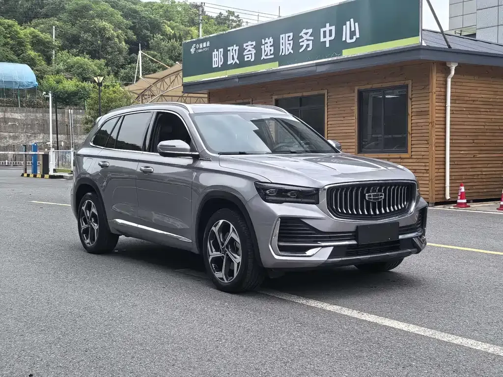 Geely Xingyue L — фото 10