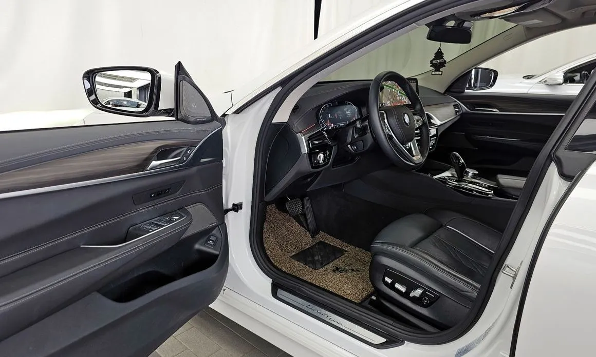 BMW Gran Turismo 2023 из KR, фото 7