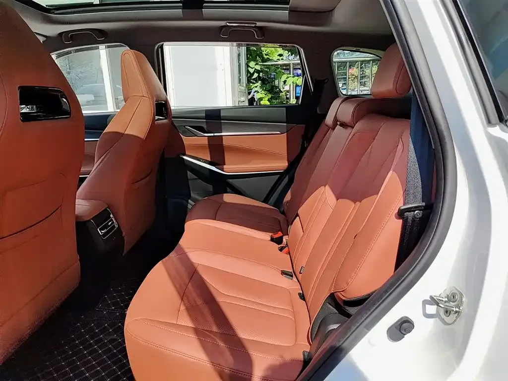 Changan CS75PLUS — фото 3