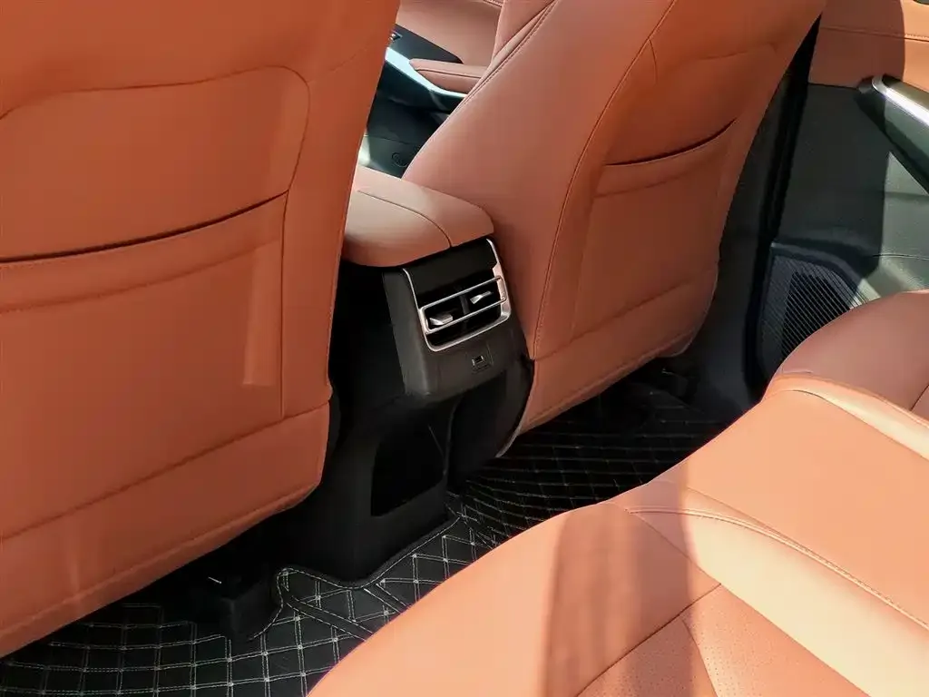 Changan CS75PLUS — фото 2