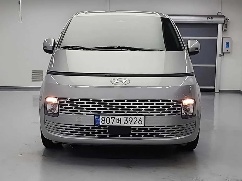 Hyundai Staria 2024 из KR, фото 2
