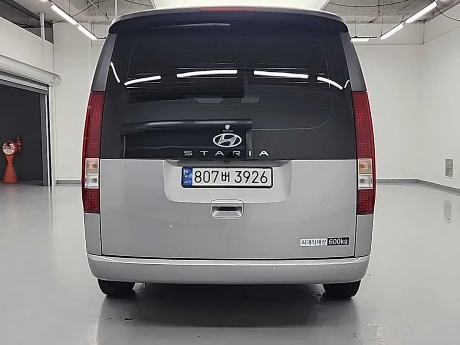 Hyundai Staria 2024 из KR, фото 3
