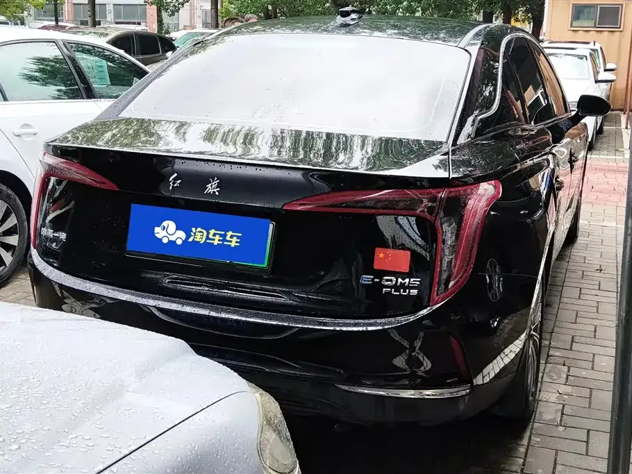 Hongqi E-QM5 — фото 10