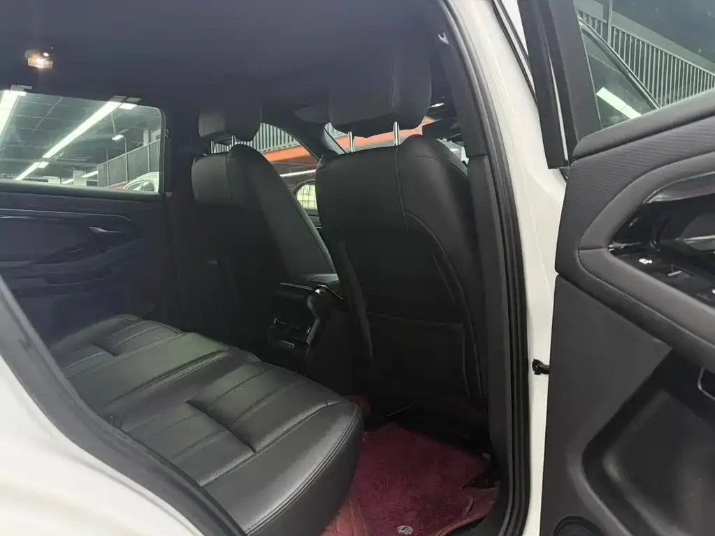 Land Rover Evoque 2021 из CN, фото 5