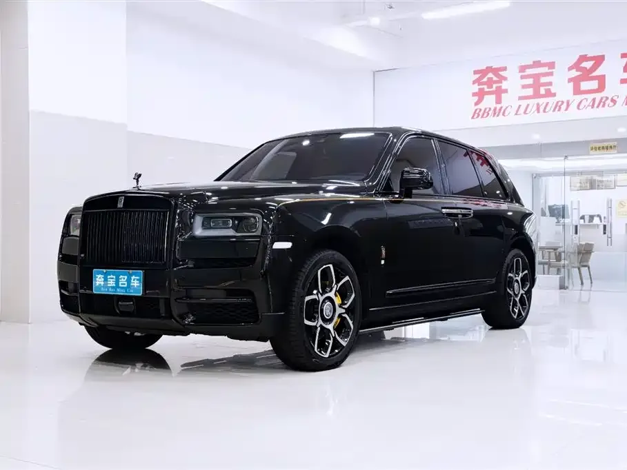 Rolls-Royce Cullinan — фото 1
