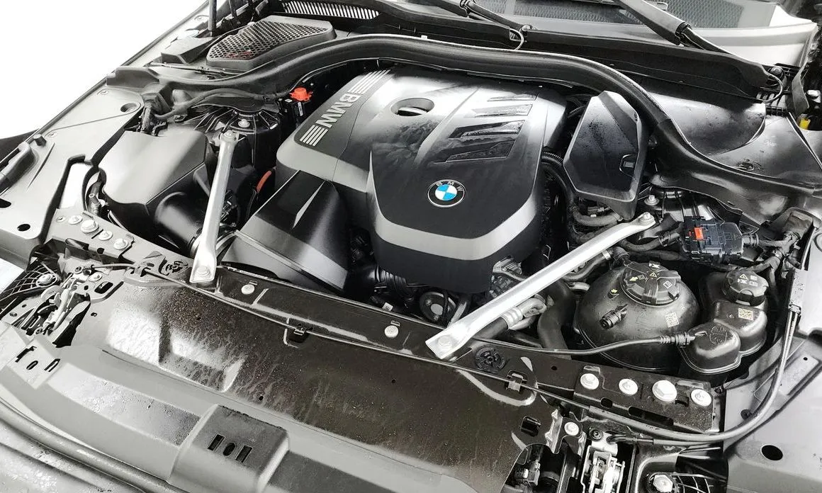 BMW 5-Series 2024 из KR, фото 10