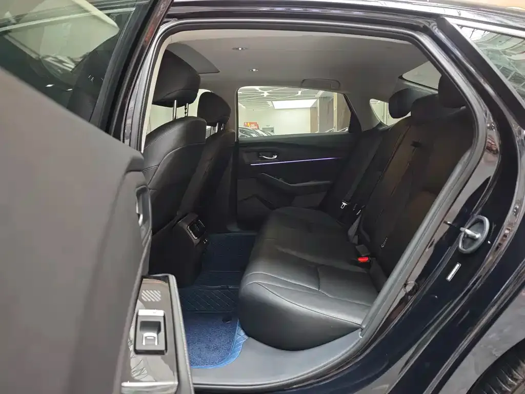 Honda Accord — фото 2