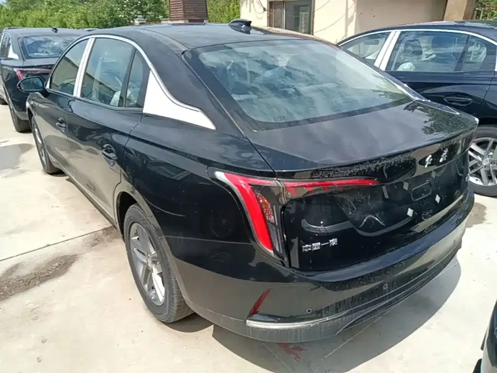 Hongqi E-QM5 — фото 10