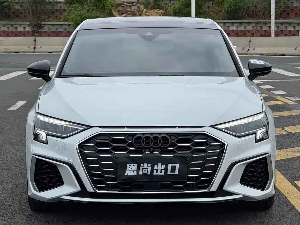 Audi A3 — фото 2