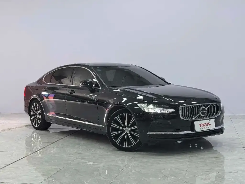 Volvo S90 — фото 3