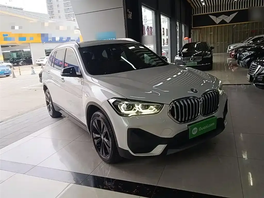 BMW X1 2021 из CN, фото 8
