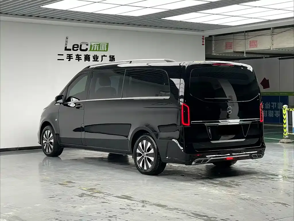 Mercedes-Benz Vito 2024 из CN, фото 8