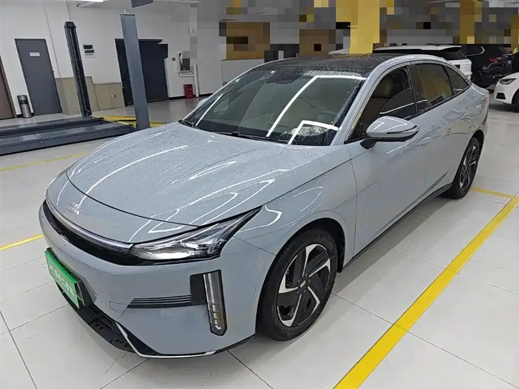 Geely Galaxy L6