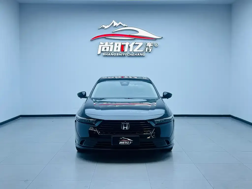 Honda Accord — фото 3