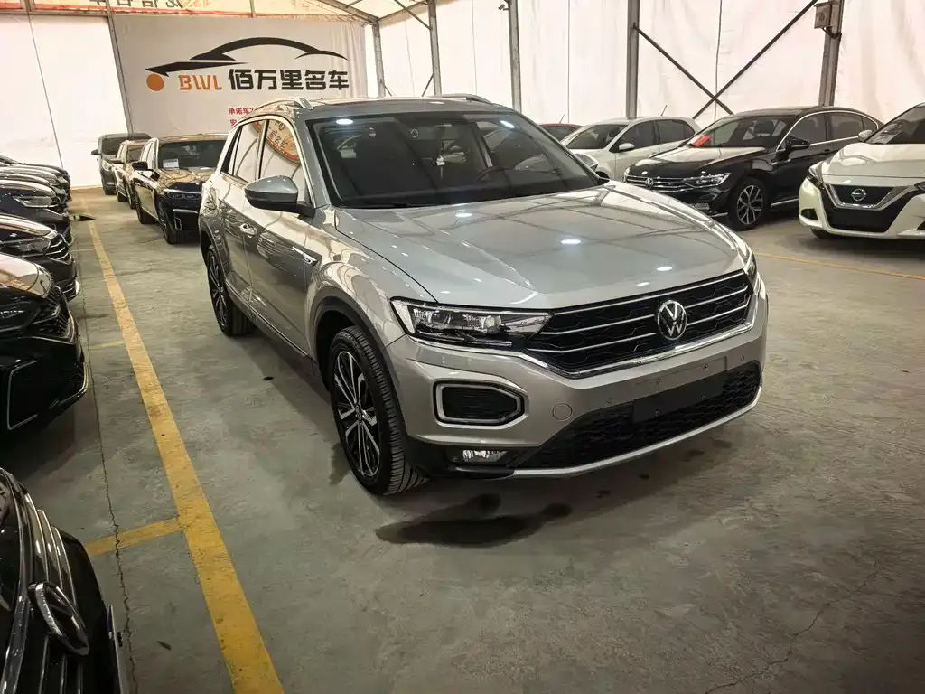Volkswagen T-Roc — фото 4