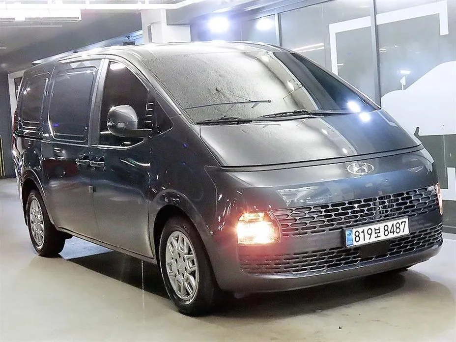 Hyundai Staria 2024 из KR, фото 1