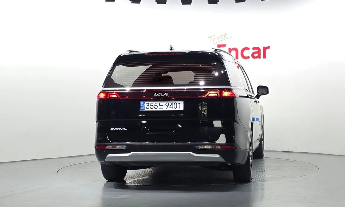 Kia Carnival 2023 из KR, фото 2