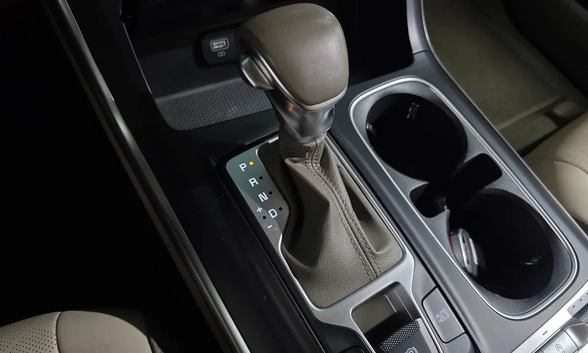 Kia Carnival 2023 из KR, фото 6