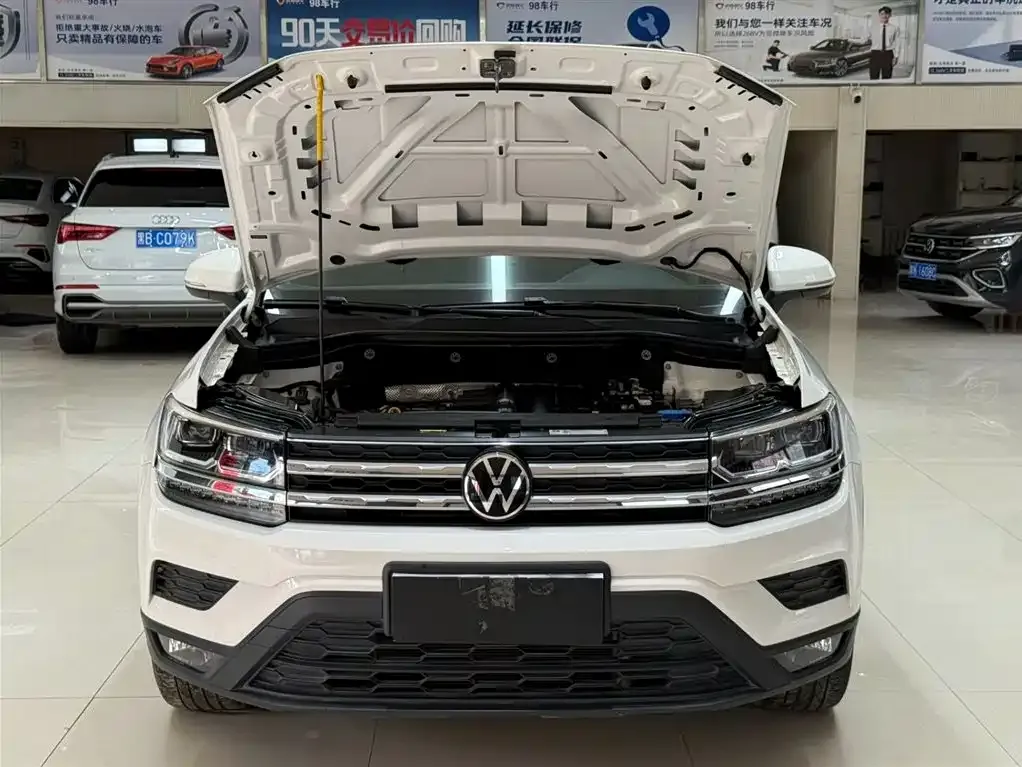 Volkswagen Tharu — фото 8