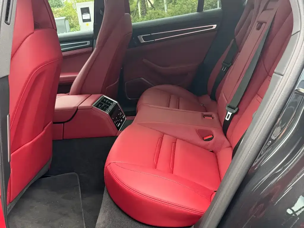 Porsche Panamera 2023 из CN, фото 6