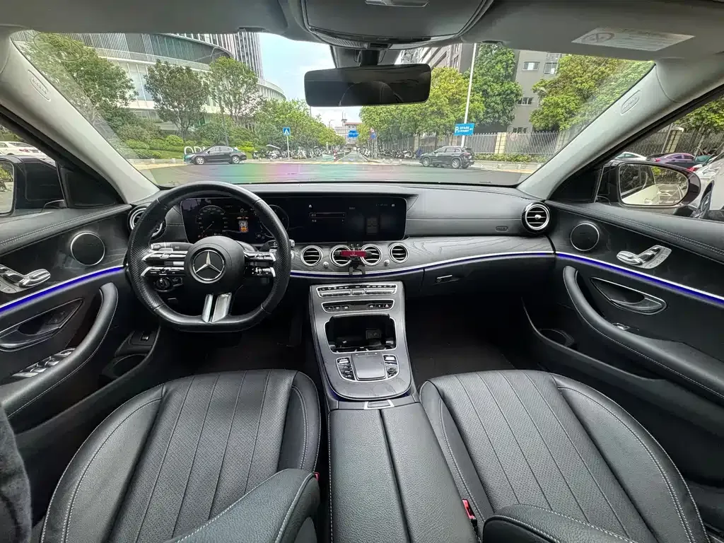 Mercedes-Benz E-Class (Import) — фото 5